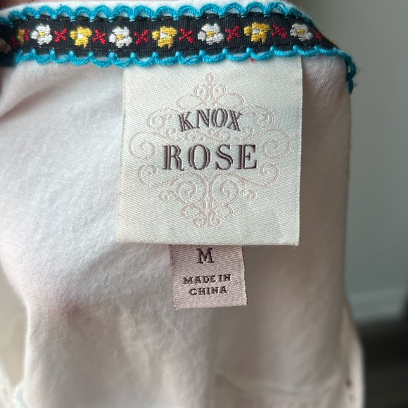 Elegant White Eyelet Lace Women's Top - M - Picture 5 of 6